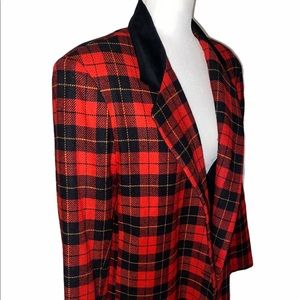 Vintage Dumus red & blk plaid blazer velvet collar